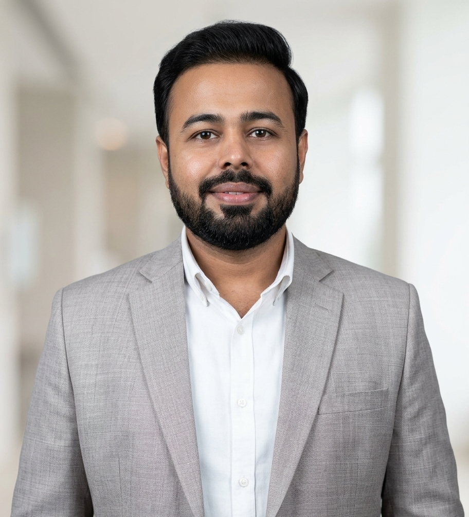 Vineet Shukla Professional Headshot